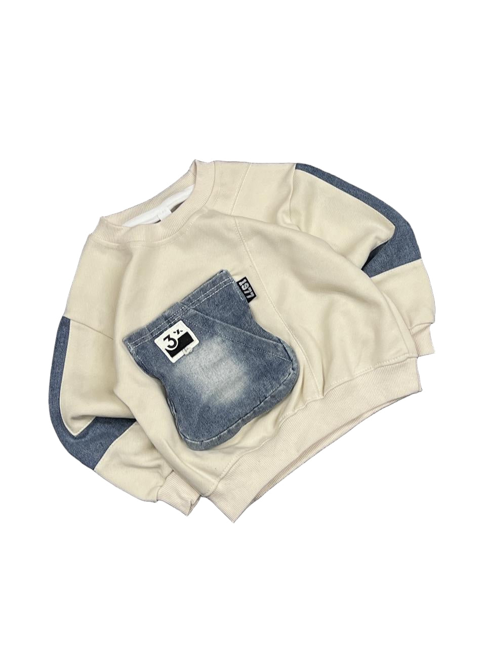 Oversize Unisex Beige Sweatshirt with Denim Pocket – Casual Streetwear