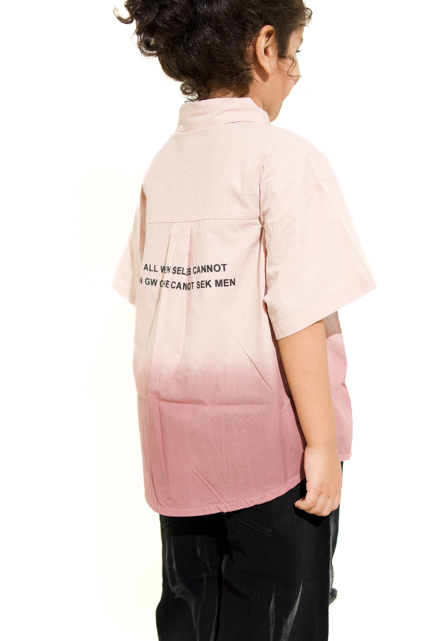 Oversize Unisex Gradient Pink Shirt – Short Sleeve Button-Up Streetwear